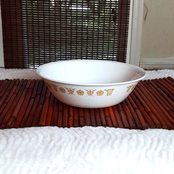 Corelle vintage Butterfly Gold  Ex‎ Large  Serving Bowl 10 Wx4 Deep - Picture 1 of 6
